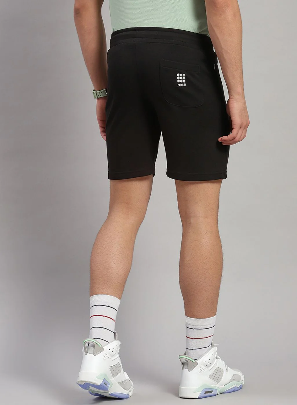 Rock.it Men Black Solid Short - Image 6