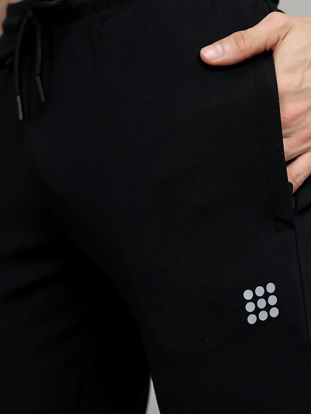 Rock.it Men Black Solid Slim Fit Lower - Image 5