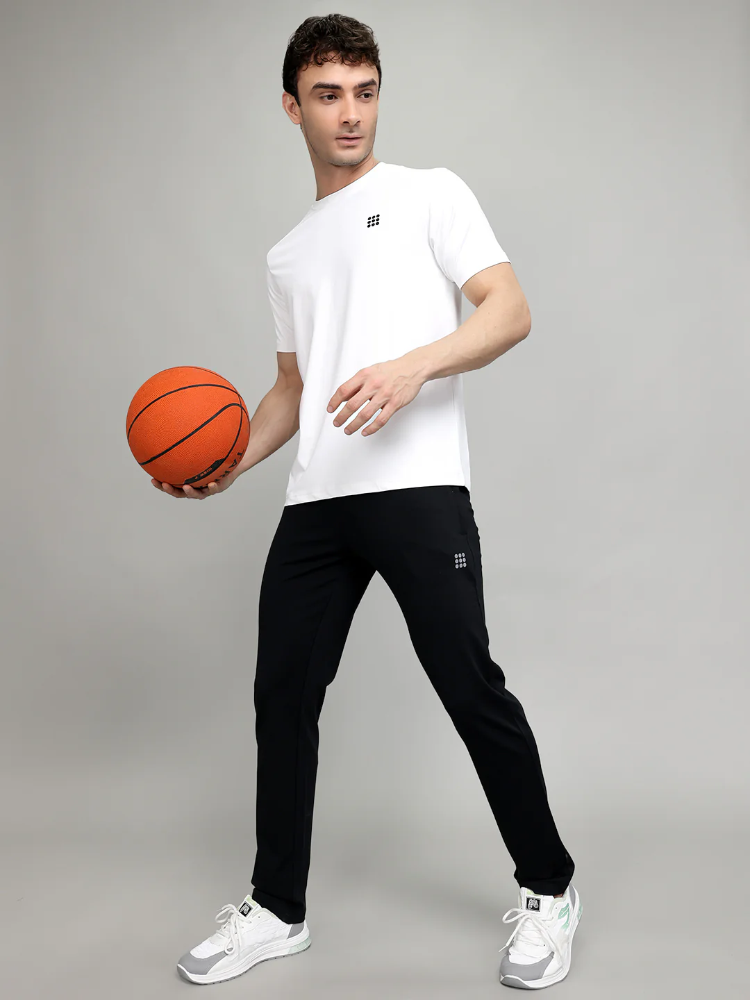 Rock.it Men Black Solid Slim Fit Lower - Image 6