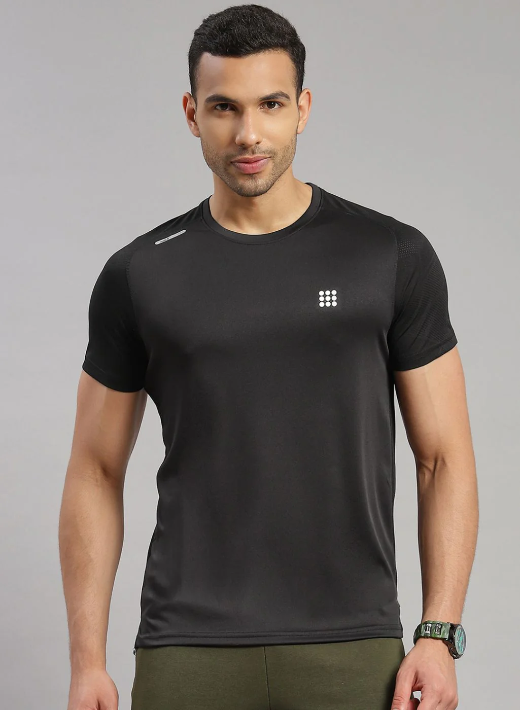 Rock.it Men Black Solid T-Shirt - Image 2