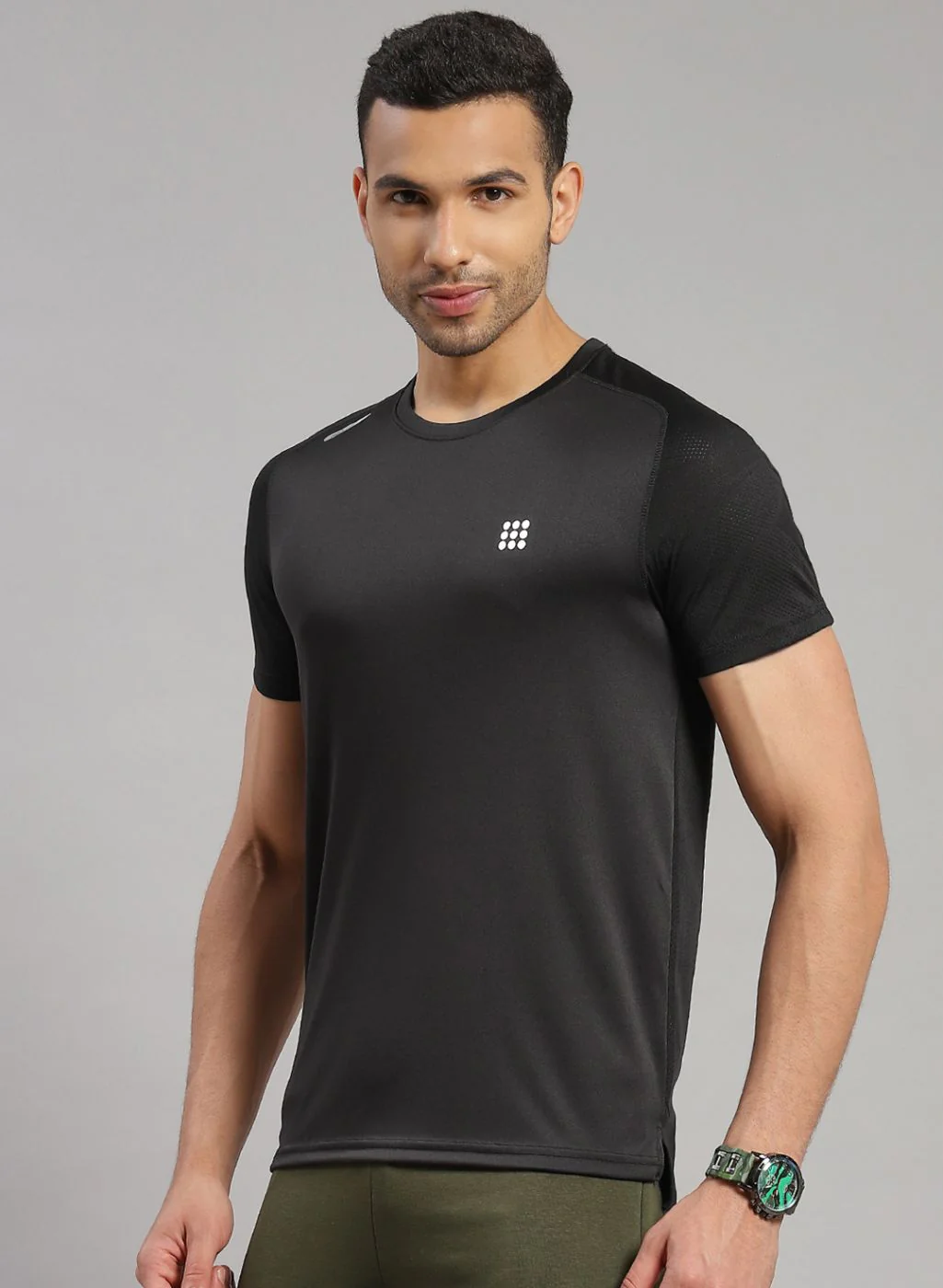 Rock.it Men Black Solid T-Shirt - Image 3
