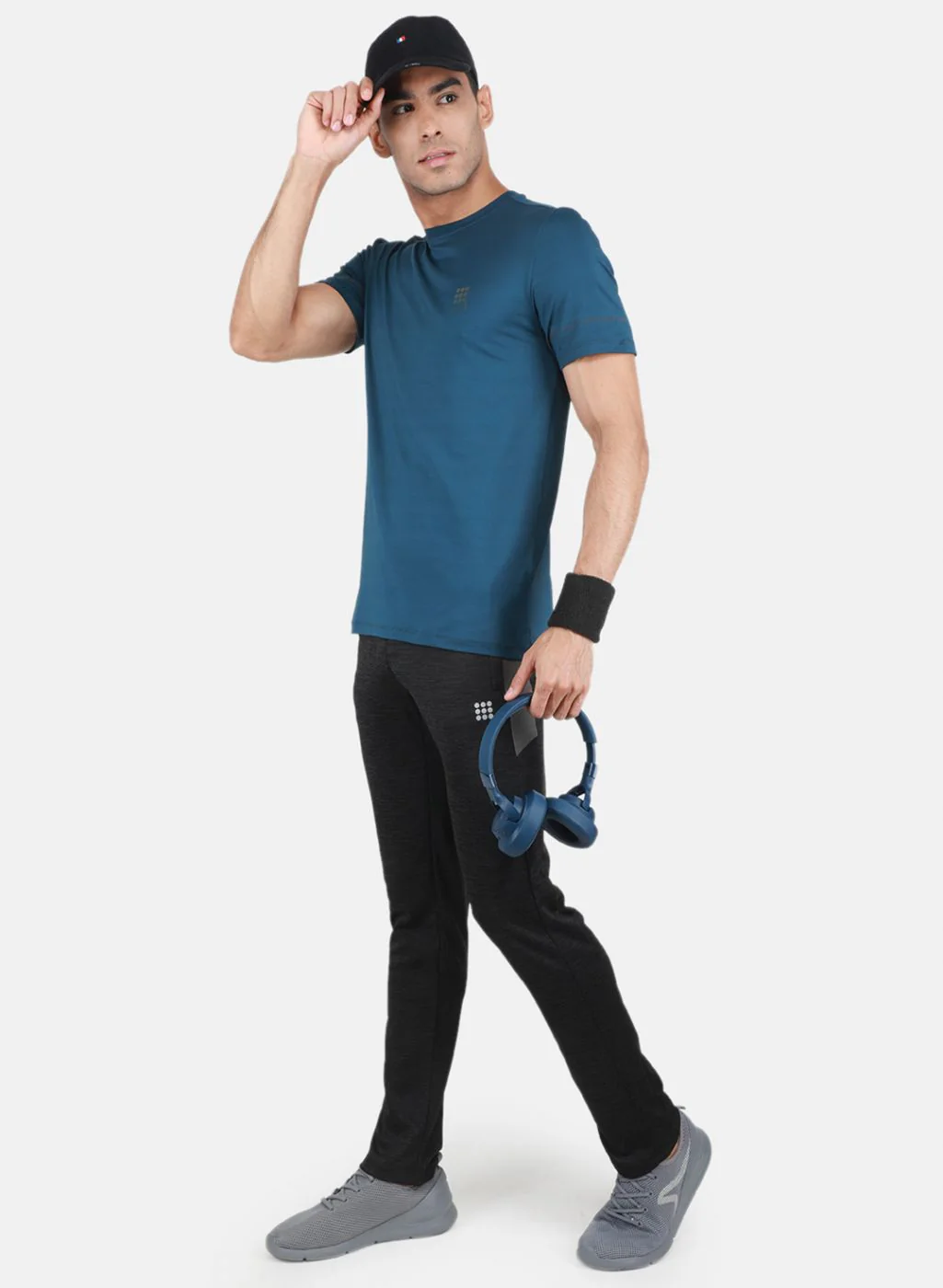 Rock.it Men Blue Solid T-Shirt - Image 4