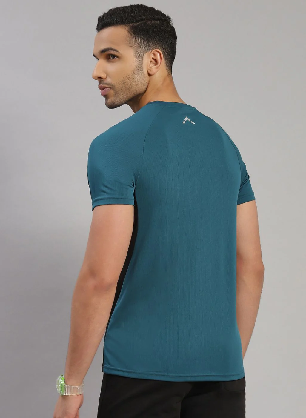 Rock.it Men Blue Solid T-Shirt - Image 5
