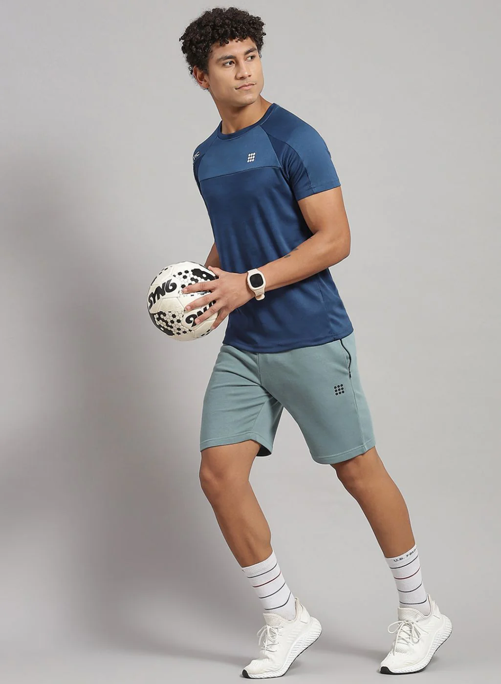 Rock.it Men Blue Solid T-Shirt - Image 2