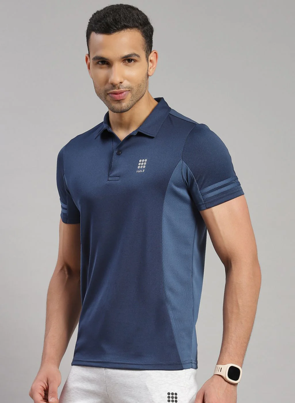 Rock.it Men Blue Solid T-Shirt - Image 3