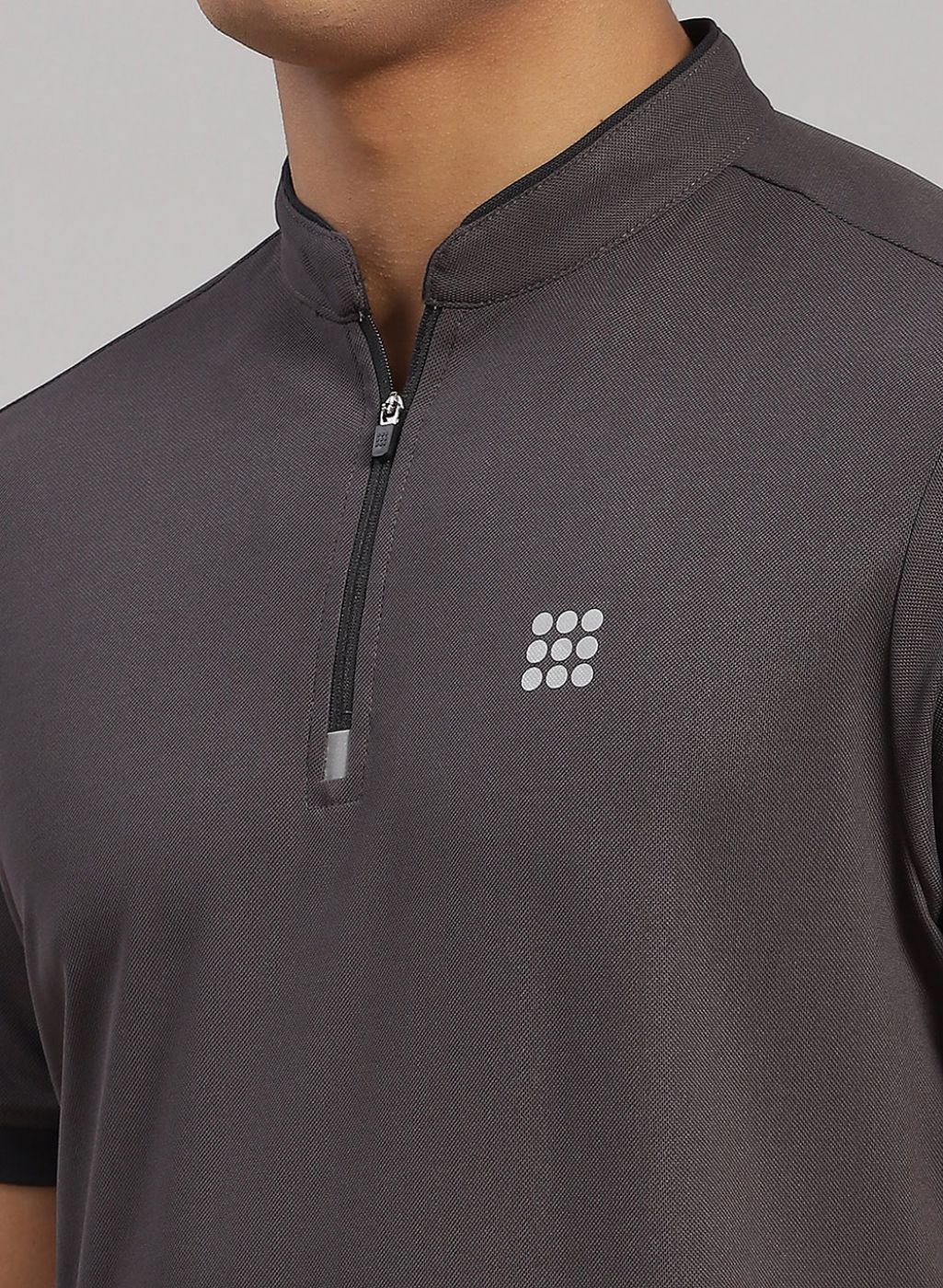 Rock.it Men Blue Solid T-Shirt - Image 6