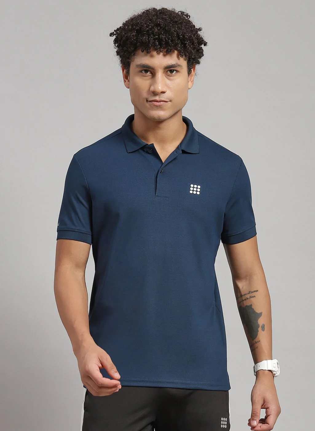 Rock.it Men Blue Solid T-Shirt - Image 2