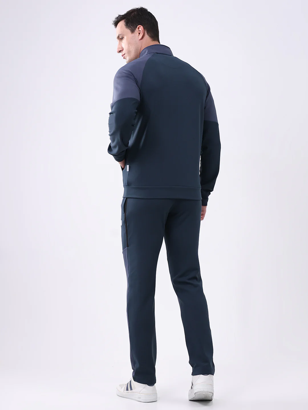Rock.it Men Dark Blue Solid Mock Neck Full Sleeve Winter Tracksuit - Image 5