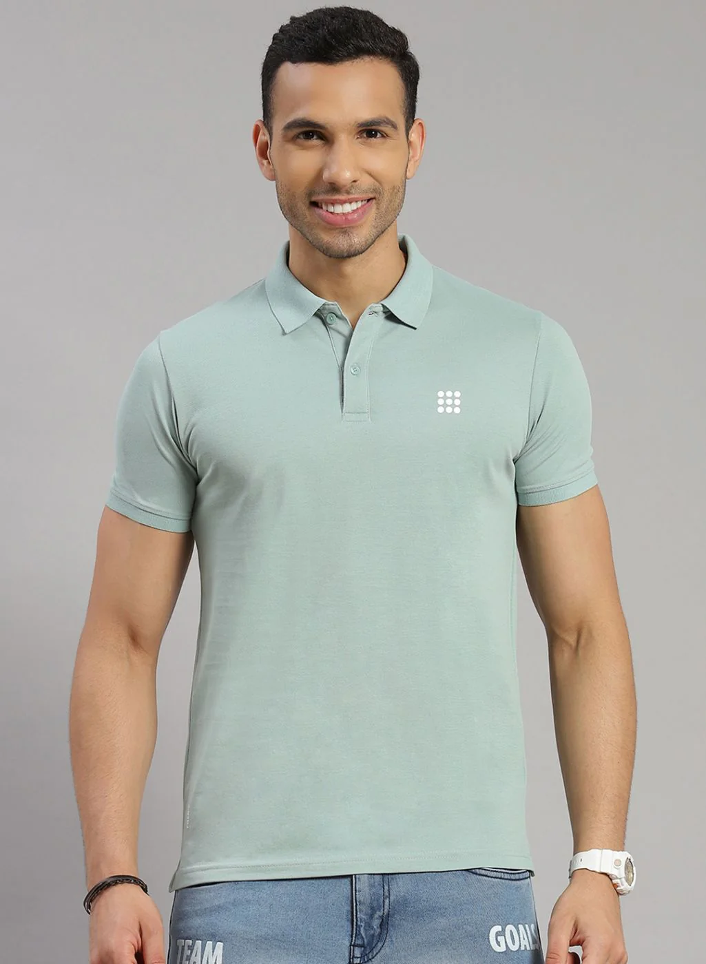 Rock.it Men Green Solid T-Shirt - Image 3