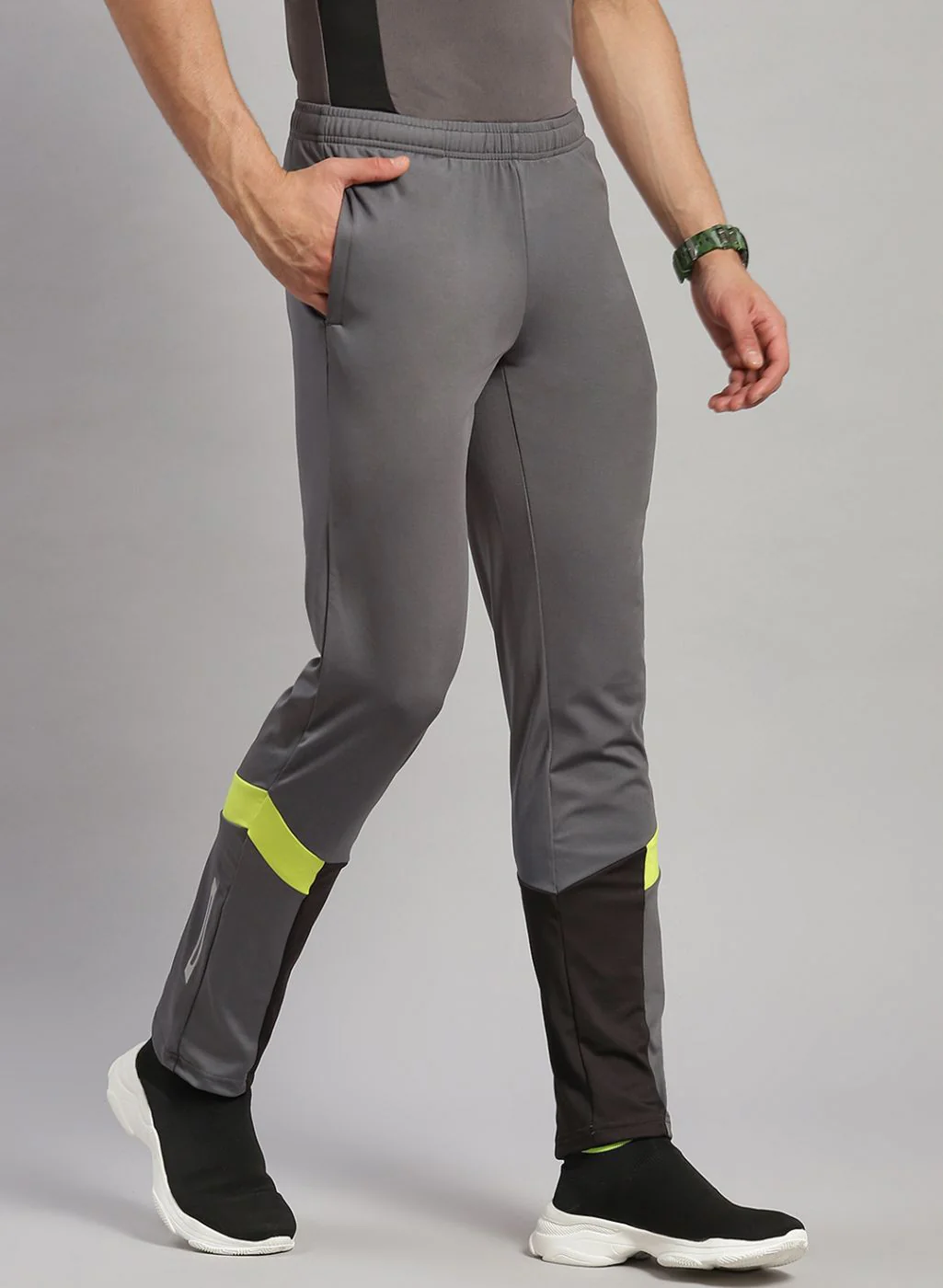 Rock.it Men Grey Regular Fit Lower - Image 4