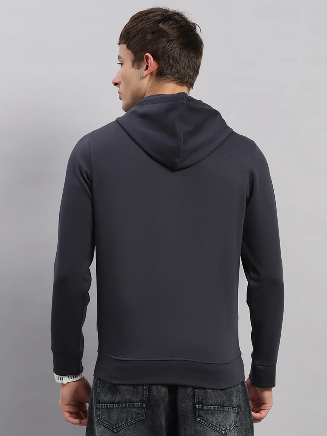 Rock.it Men Grey Solid Hooded Full Sleeve Sweatshirt - Image 5