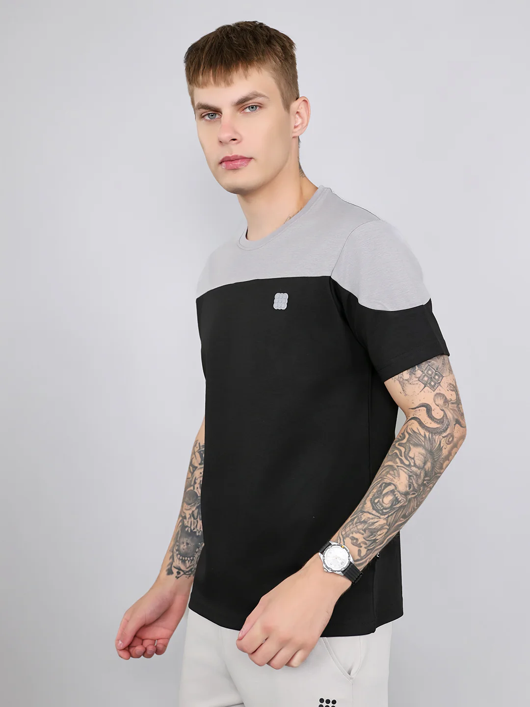 Rock.it Men Grey Solid Round Neck Half Sleeve T-Shirt - Image 2