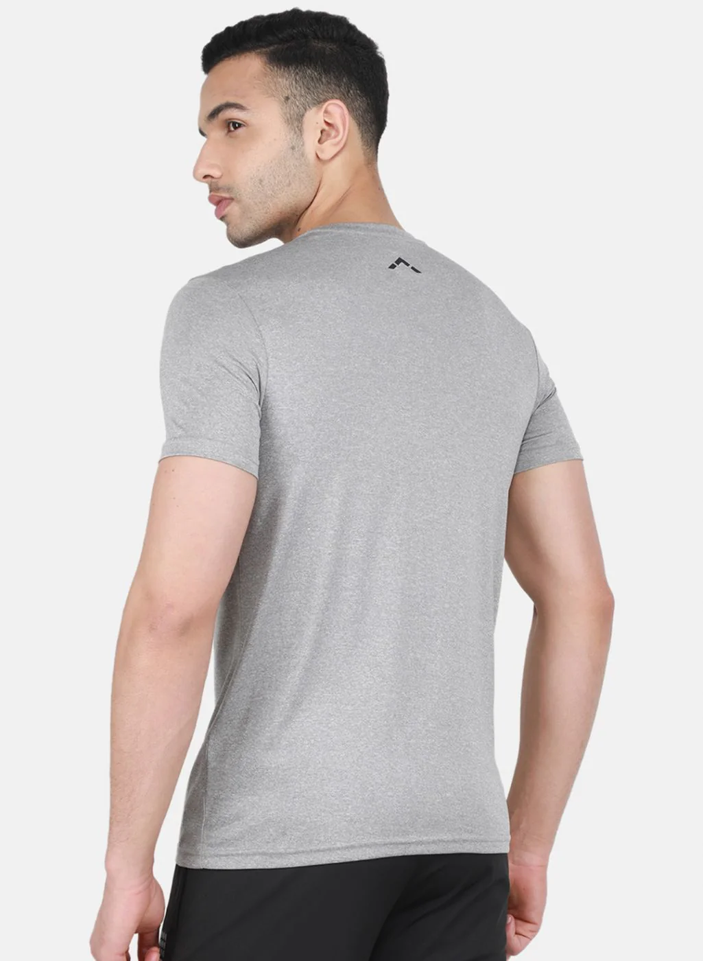 Rock.it Men Grey Solid T-Shirt - Image 3