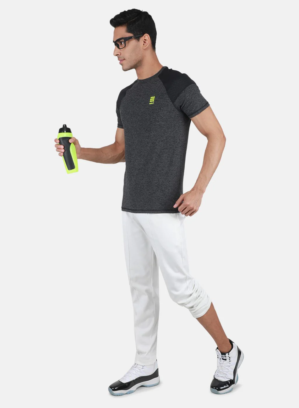 Rock.it Men Grey Solid T-Shirt - Image 4