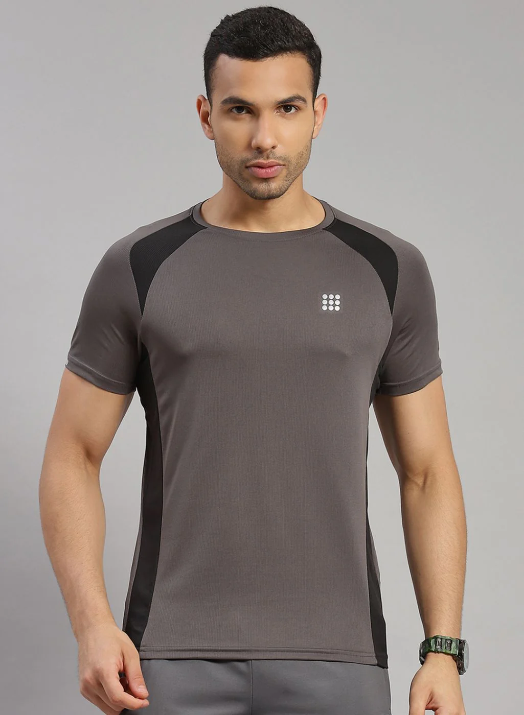 Rock.it Men Grey Solid T-Shirt - Image 2