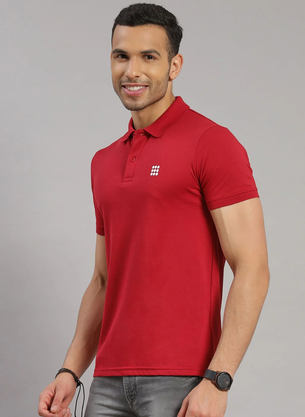 Rock.it Men Maroon Solid T-Shirt - Image 3