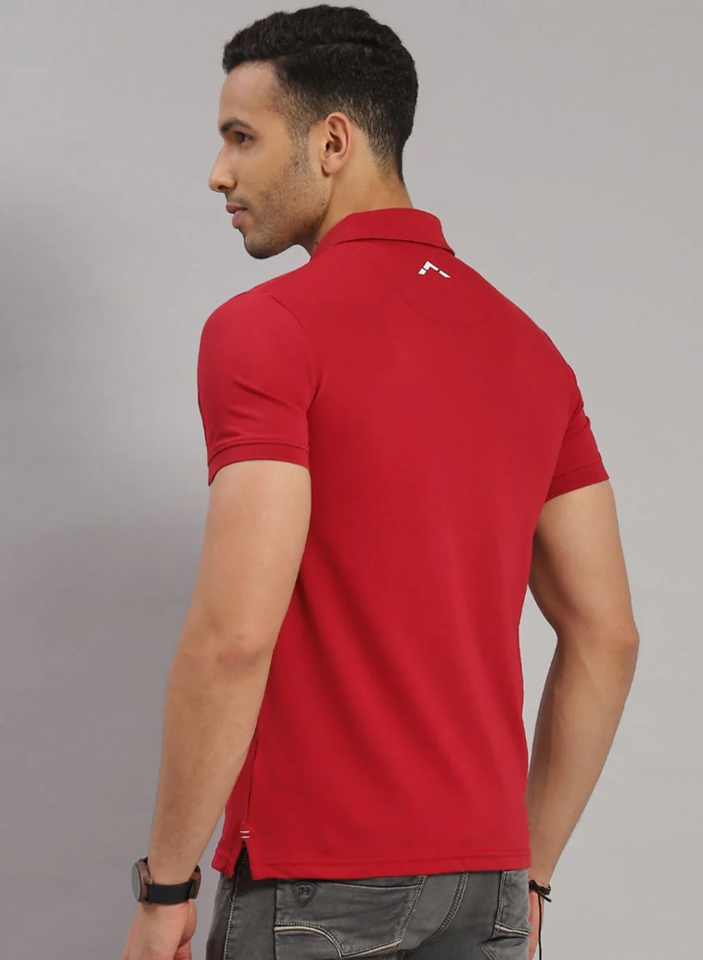 Rock.it Men Maroon Solid T-Shirt - Image 5