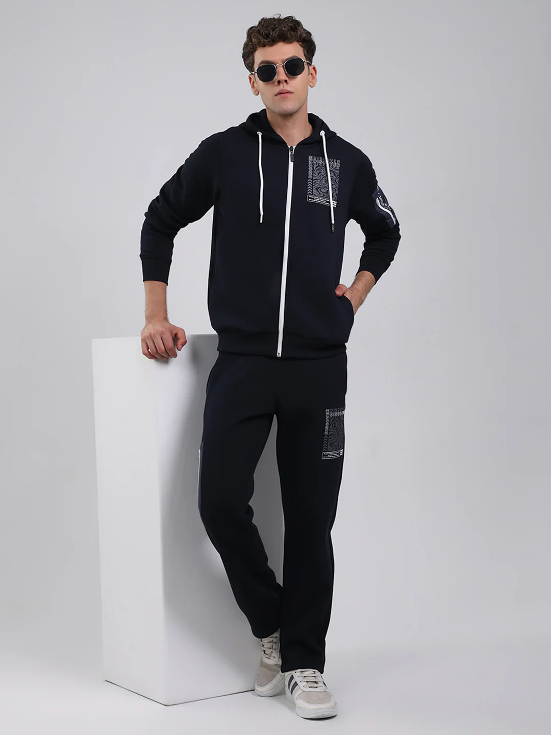 Rock.it Men Navy Blue Printed Round Neck Full Sleeve Winter Tracksuit - Image 2