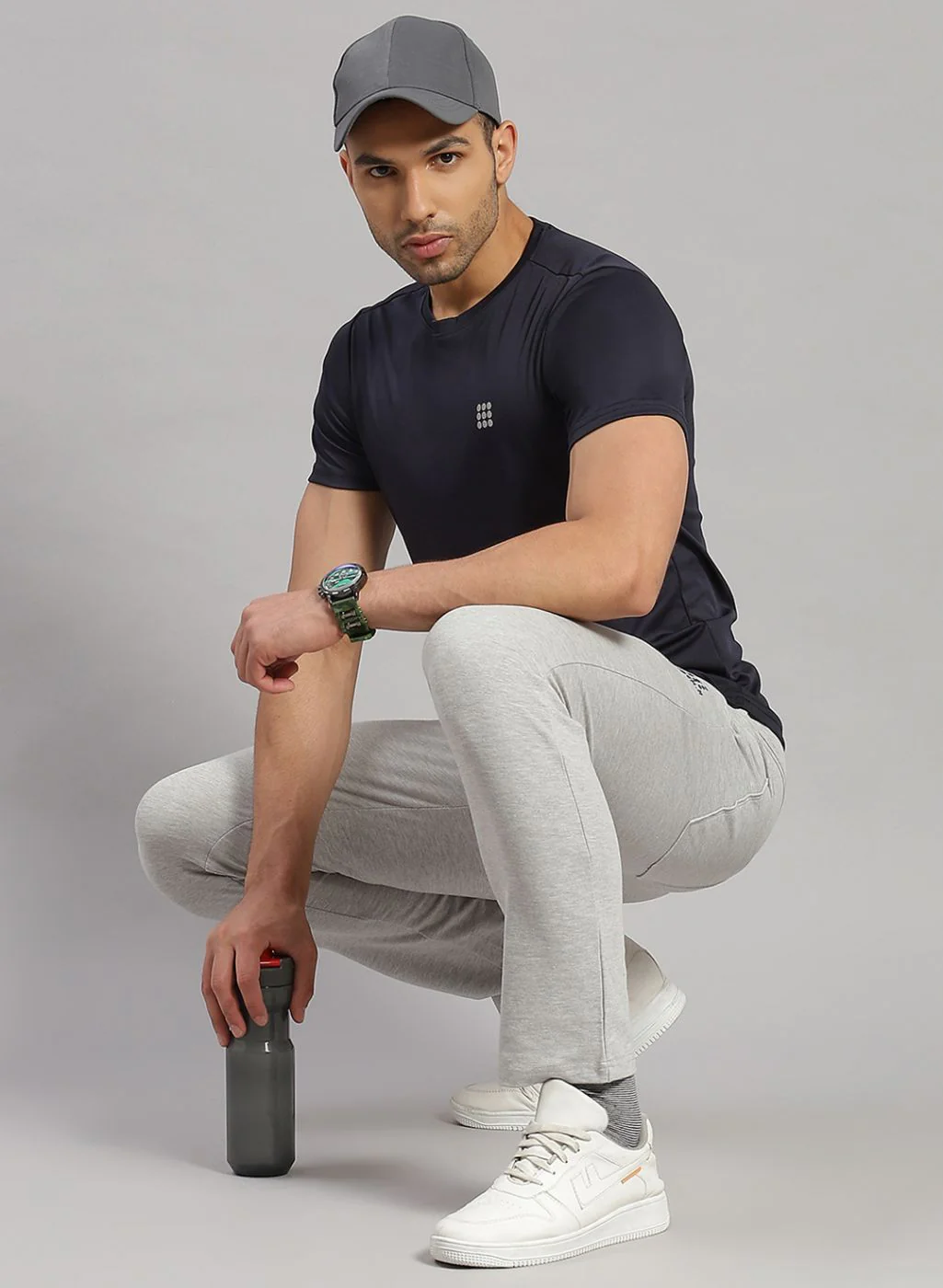 Rock.it Men Navy Blue Solid T-Shirt