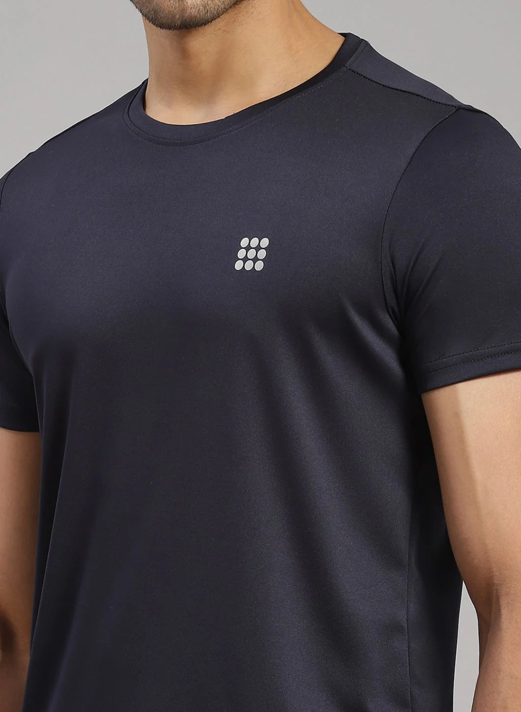 Rock.it Men Navy Blue Solid T-Shirt - Image 6