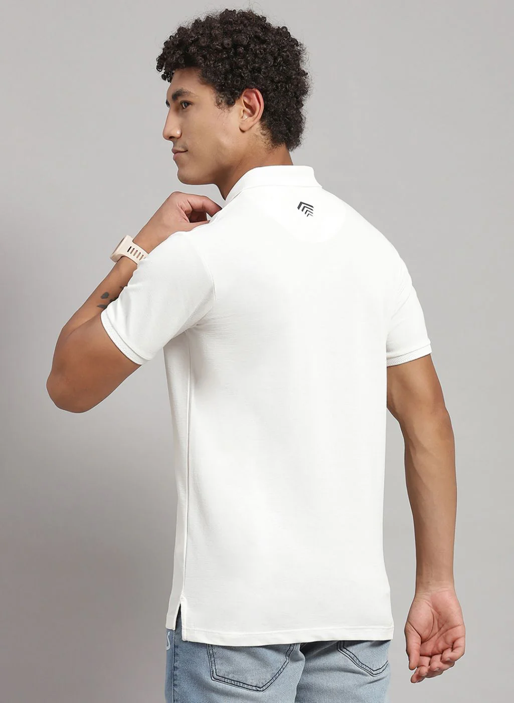 Rock.it Men Off White Solid T-Shirt - Image 4