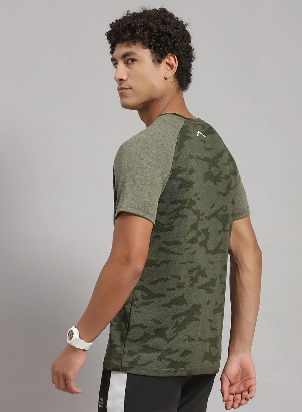 Rock.it Men Olive Printed T-Shirt - Image 4