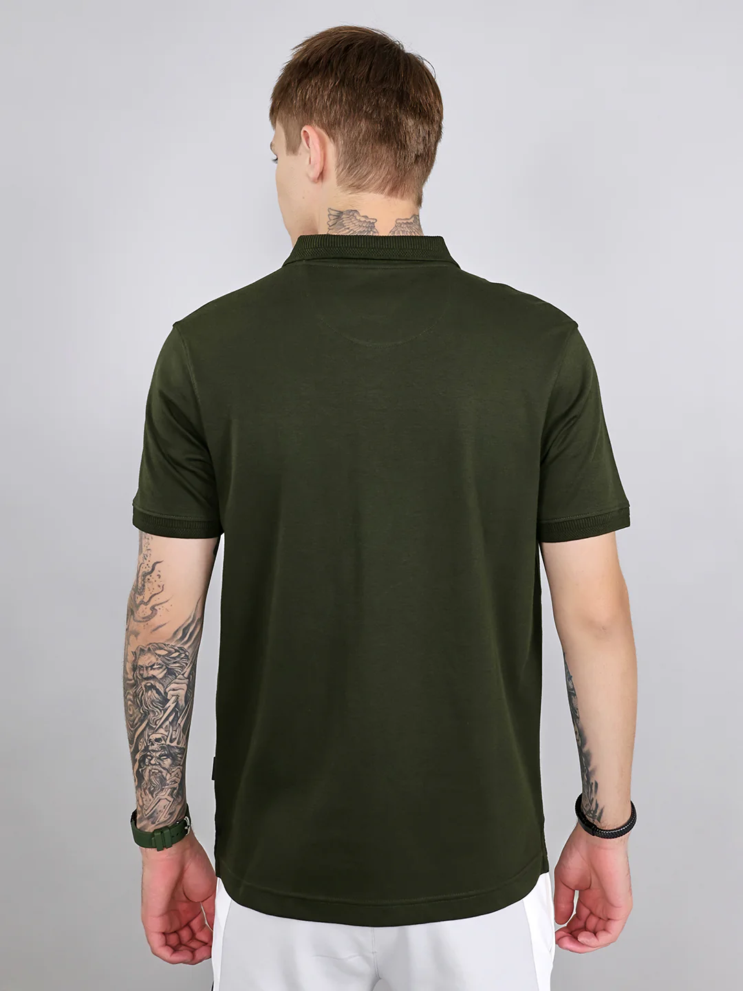Rock.it Men Olive Solid Collar Half Sleeve T-Shirt - Image 4