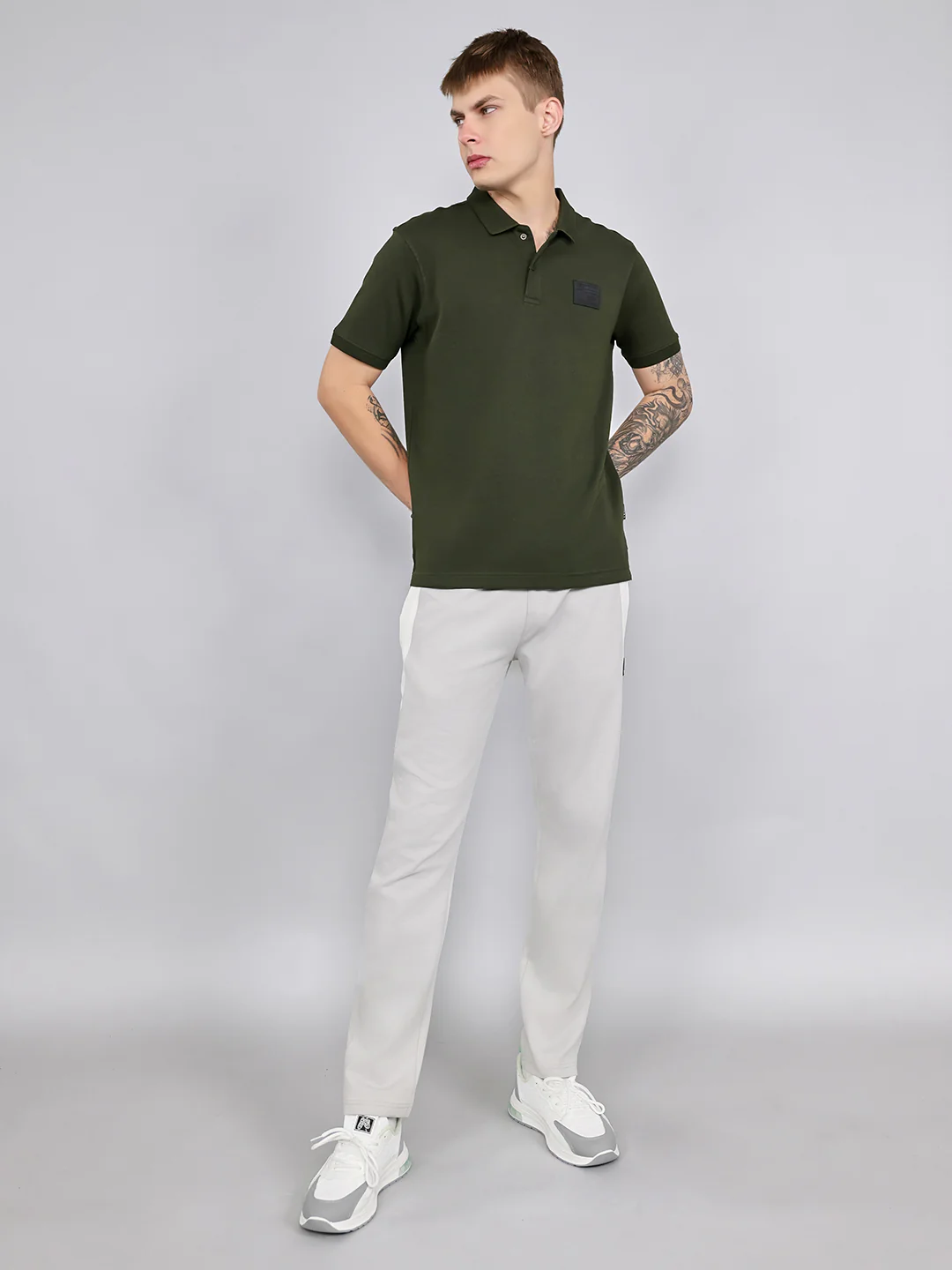Rock.it Men Olive Solid Collar Half Sleeve T-Shirt - Image 6