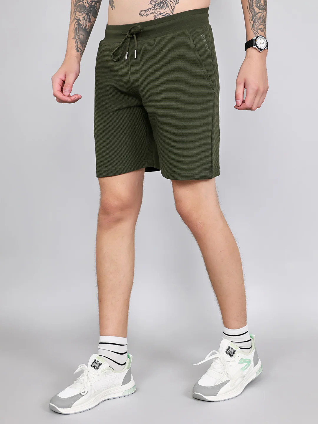 Rock.it Men Olive Solid Regular Fit Shorts - Image 2