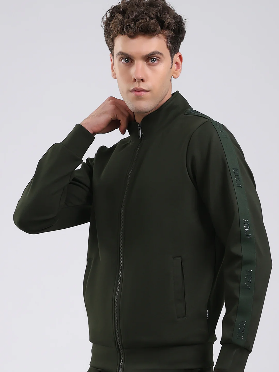 Rock.it Men Olive Solid Round Neck Full Sleeve Winter Tracksuit - Image 6