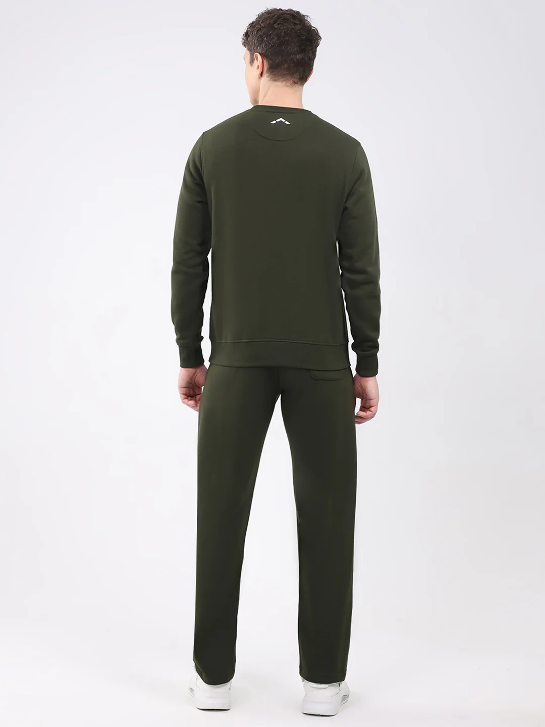 Rock.it Men Olive Solid Round Neck Sleeveless Winter Tracksuit - Image 5