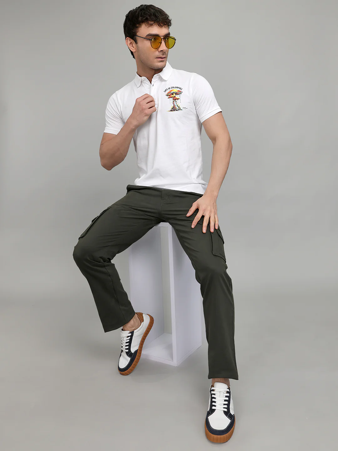 Rock.it Men Olive Solid Slim Fit Cargo - Image 6