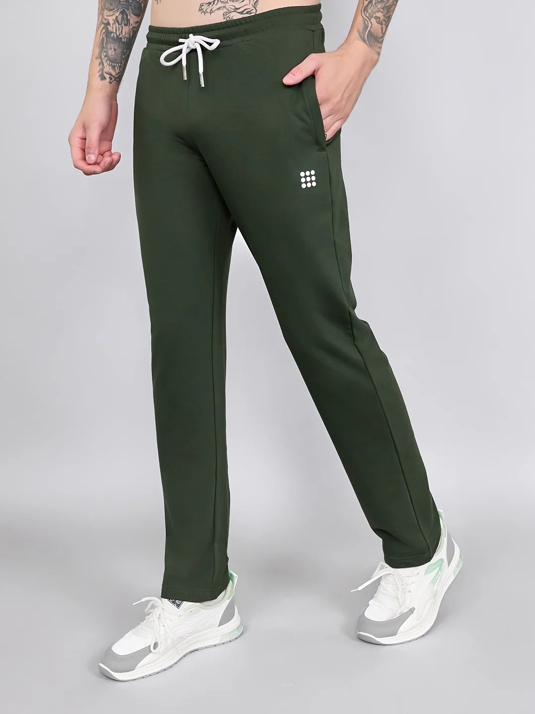 Rock.it Men Olive Solid Smart Fit Lower - Image 2