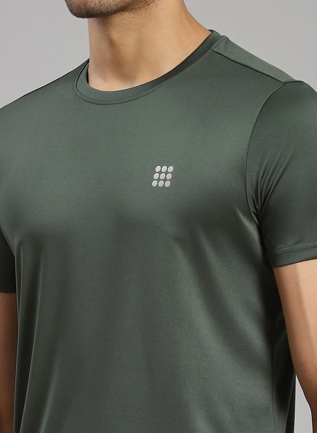 Rock.it Men Olive Solid T-Shirt - Image 6