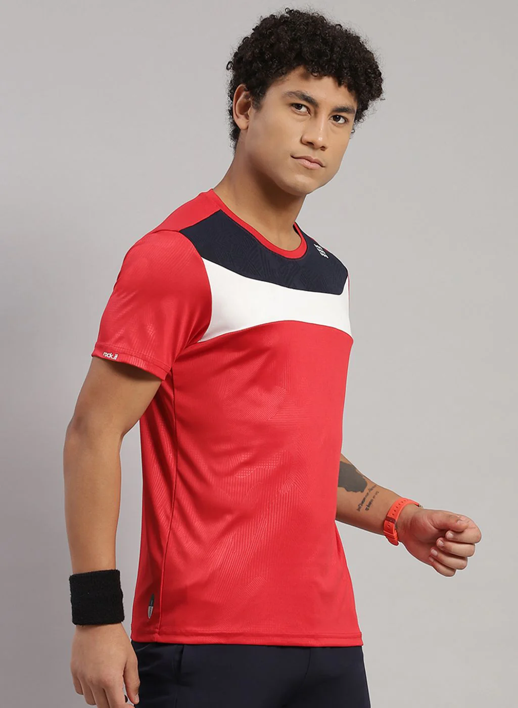 Rock.it Men Red Solid T-Shirt - Image 3