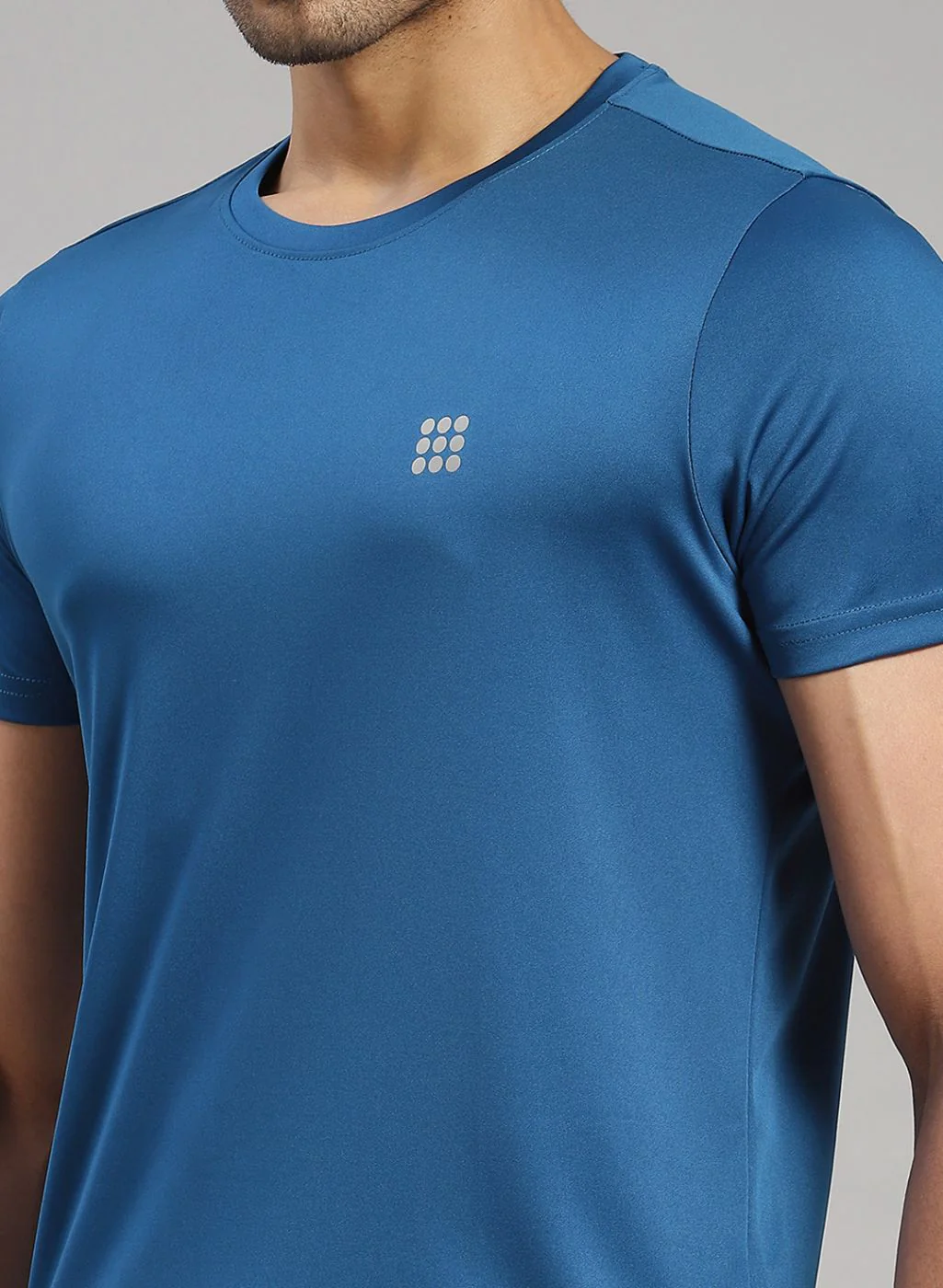 Rock.it Men Teal Blue Solid T-Shirt - Image 6