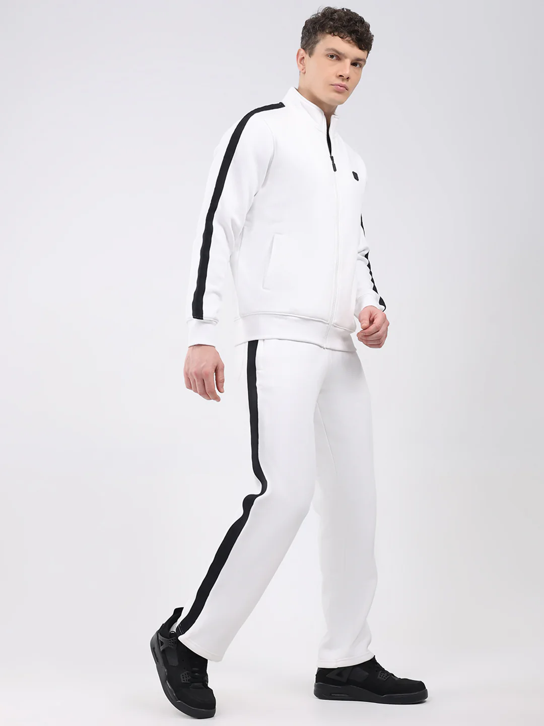 Rock.it Men White Solid Round Neck Full Sleeve Winter Tracksuit - Image 4