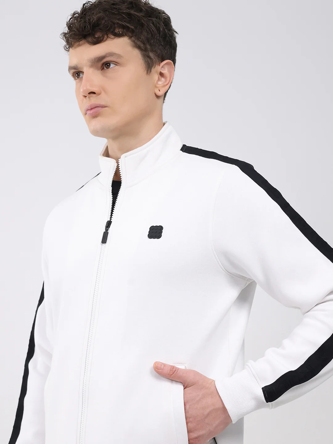 Rock.it Men White Solid Round Neck Full Sleeve Winter Tracksuit - Image 7