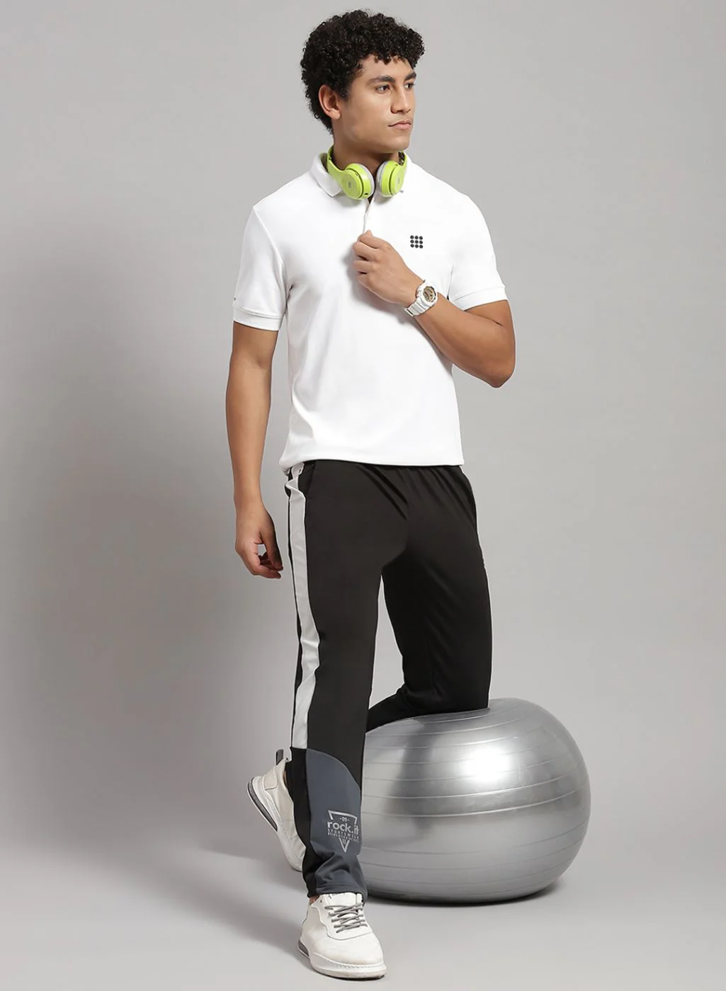 Rock.it Men White Solid T-Shirt - Image 5