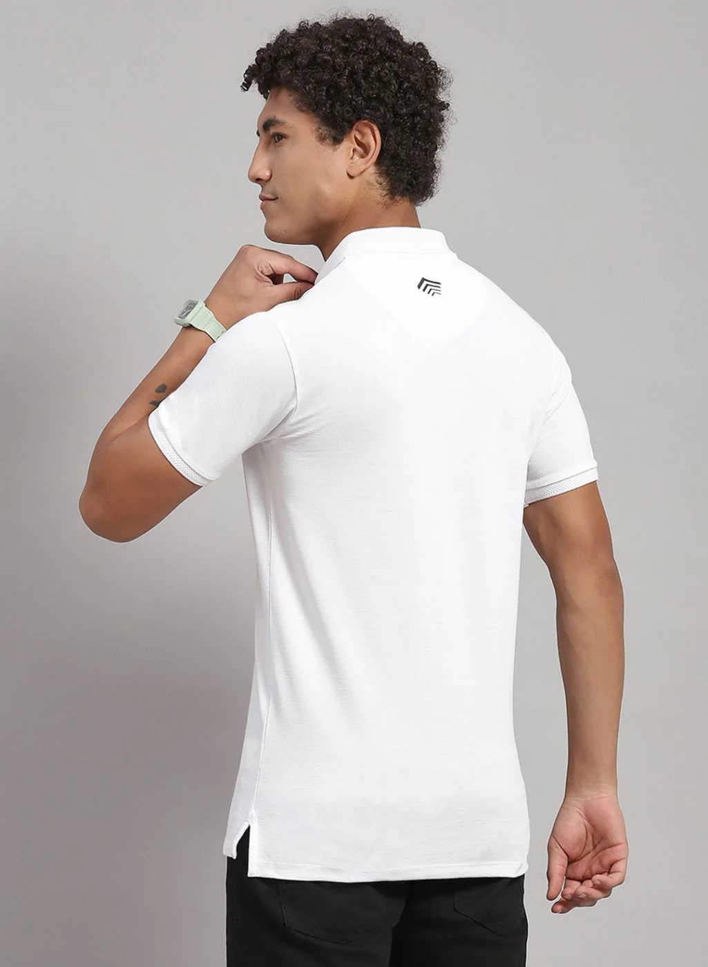 Rock.it Men White Solid T-Shirt - Image 4