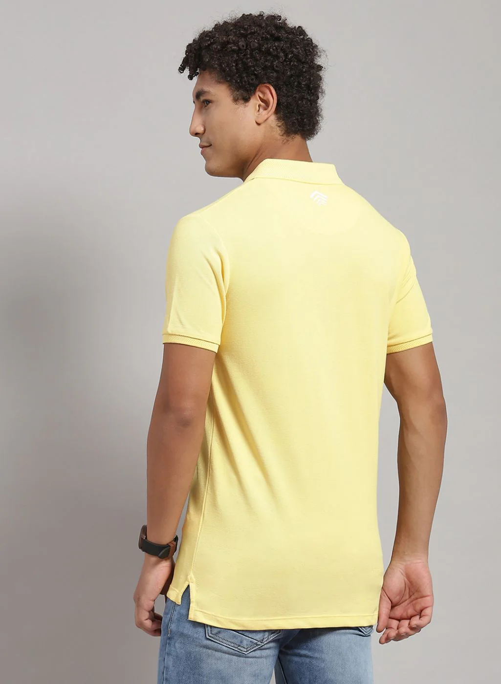 Rock.it Men Yellow Solid T-Shirt - Image 4