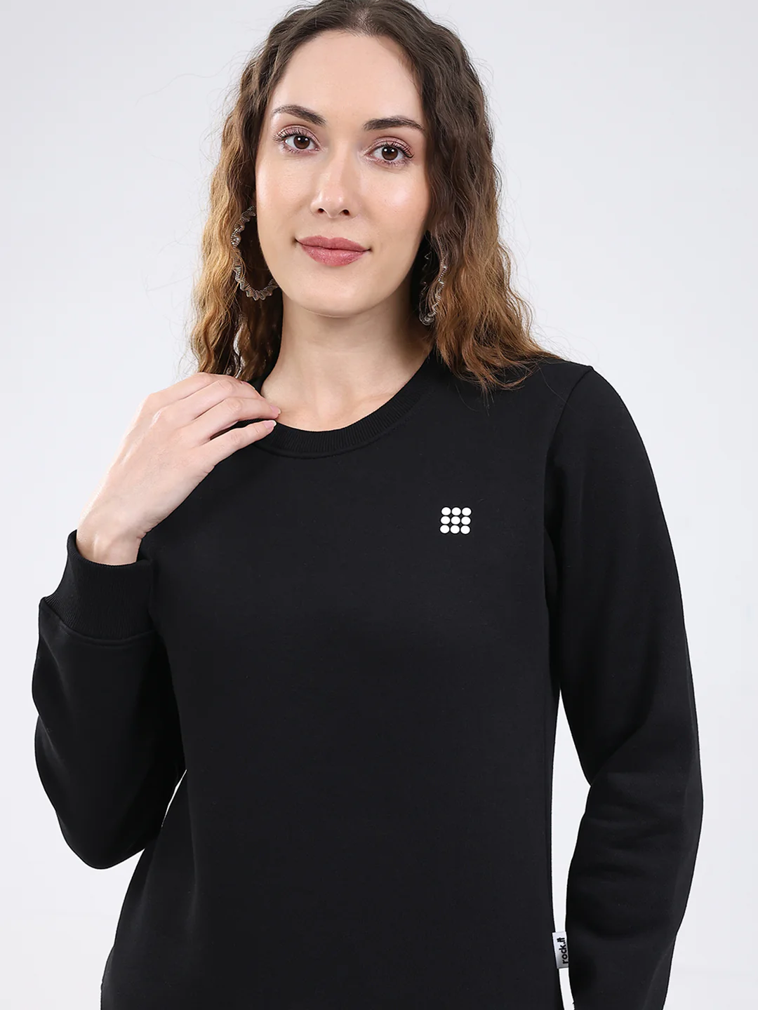 Rock.it Women Black Solid Round Neck Full Sleeve Winter Tracksuit - Image 7