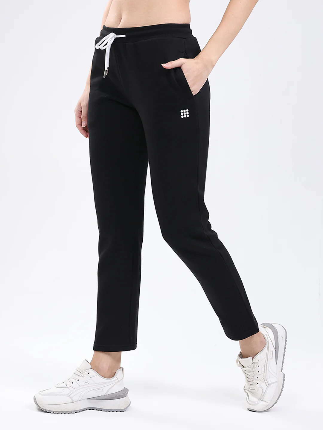 Rock.it Women Black Solid Round Neck Full Sleeve Winter Tracksuit - Image 8