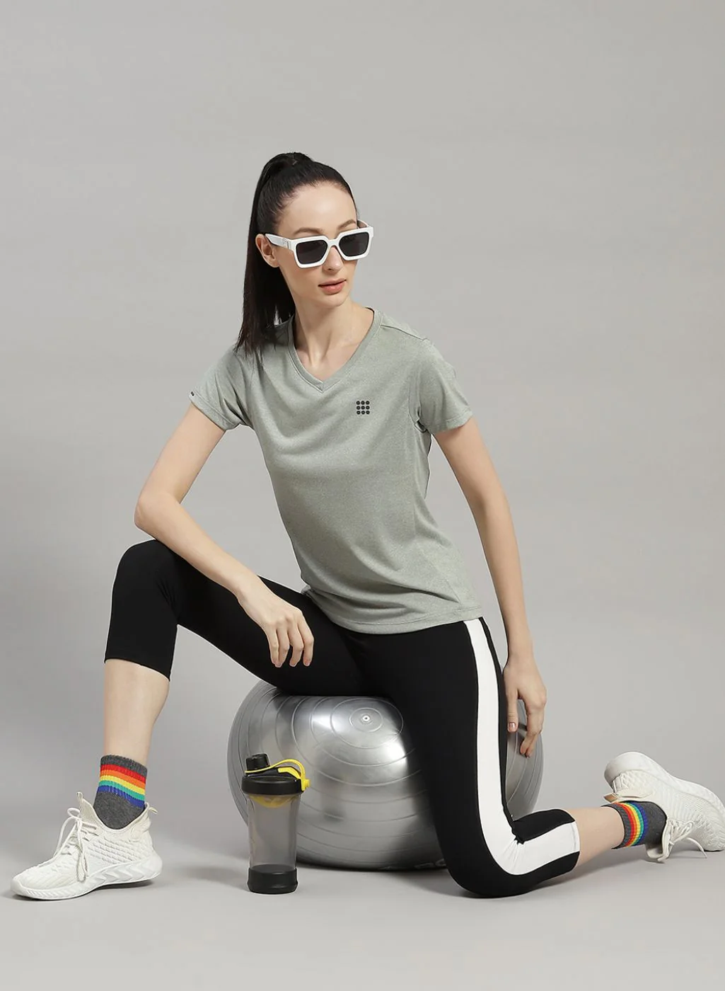 Rock.it Women Grey Solid Top - Image 5