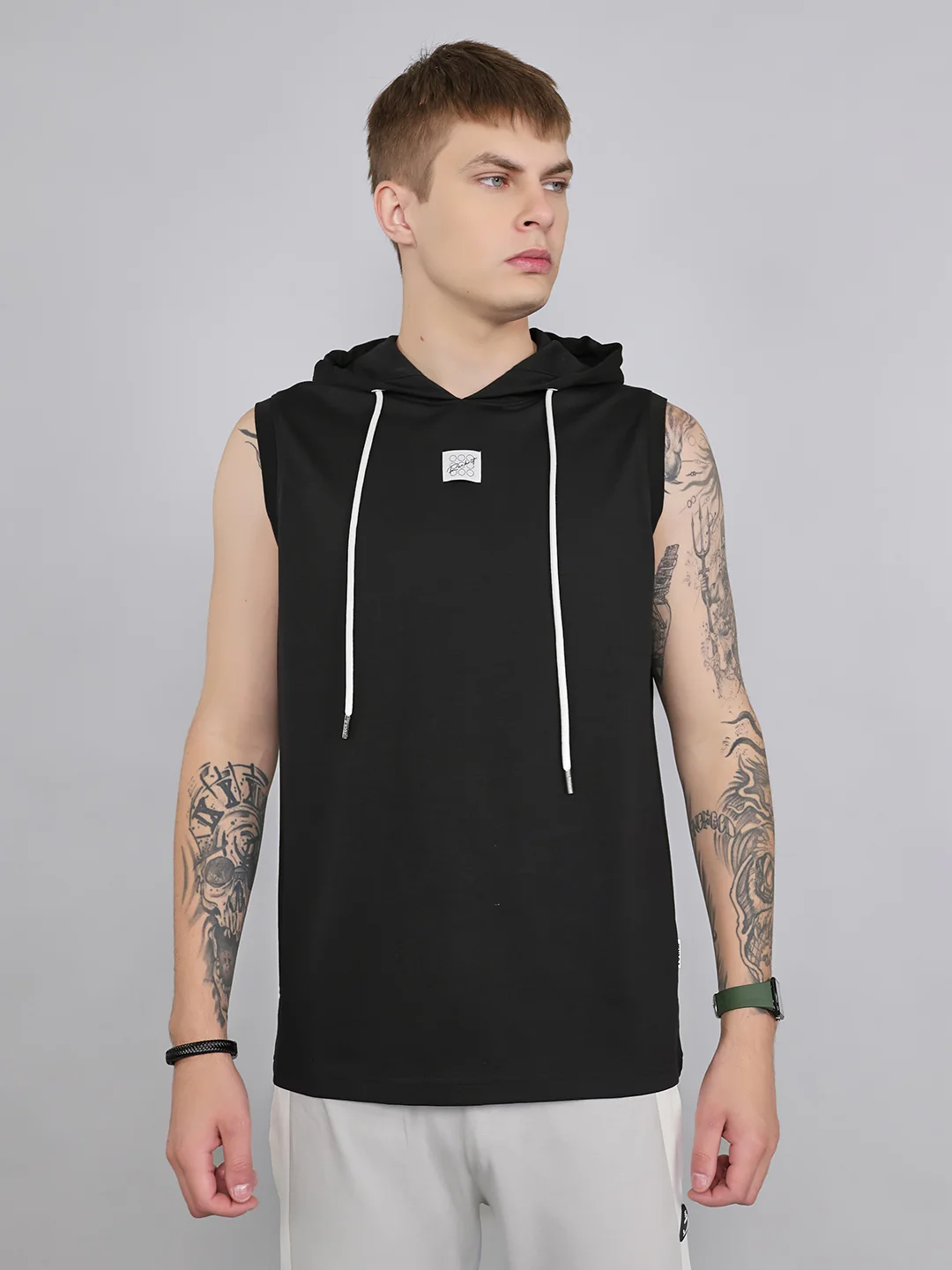 Rock.it Men Black Solid Hooded Sleeveless T-Shirt - Image 5