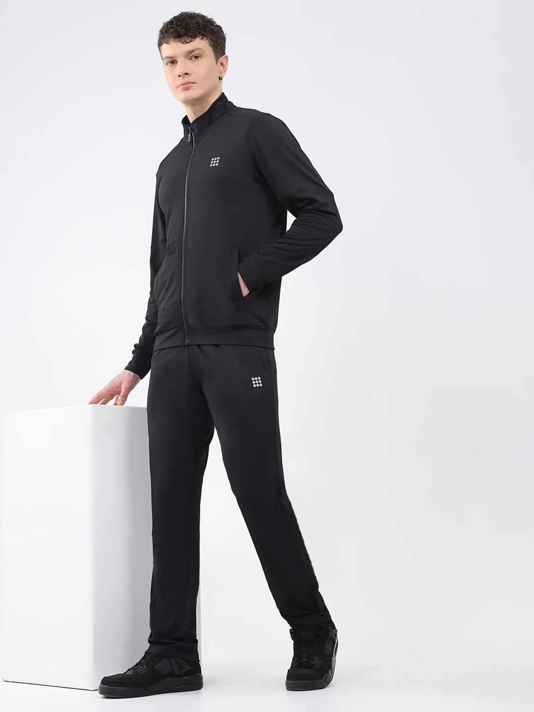 Rock.it Men Black Solid Mock Neck Full Sleeve Winter Tracksuit - Image 2