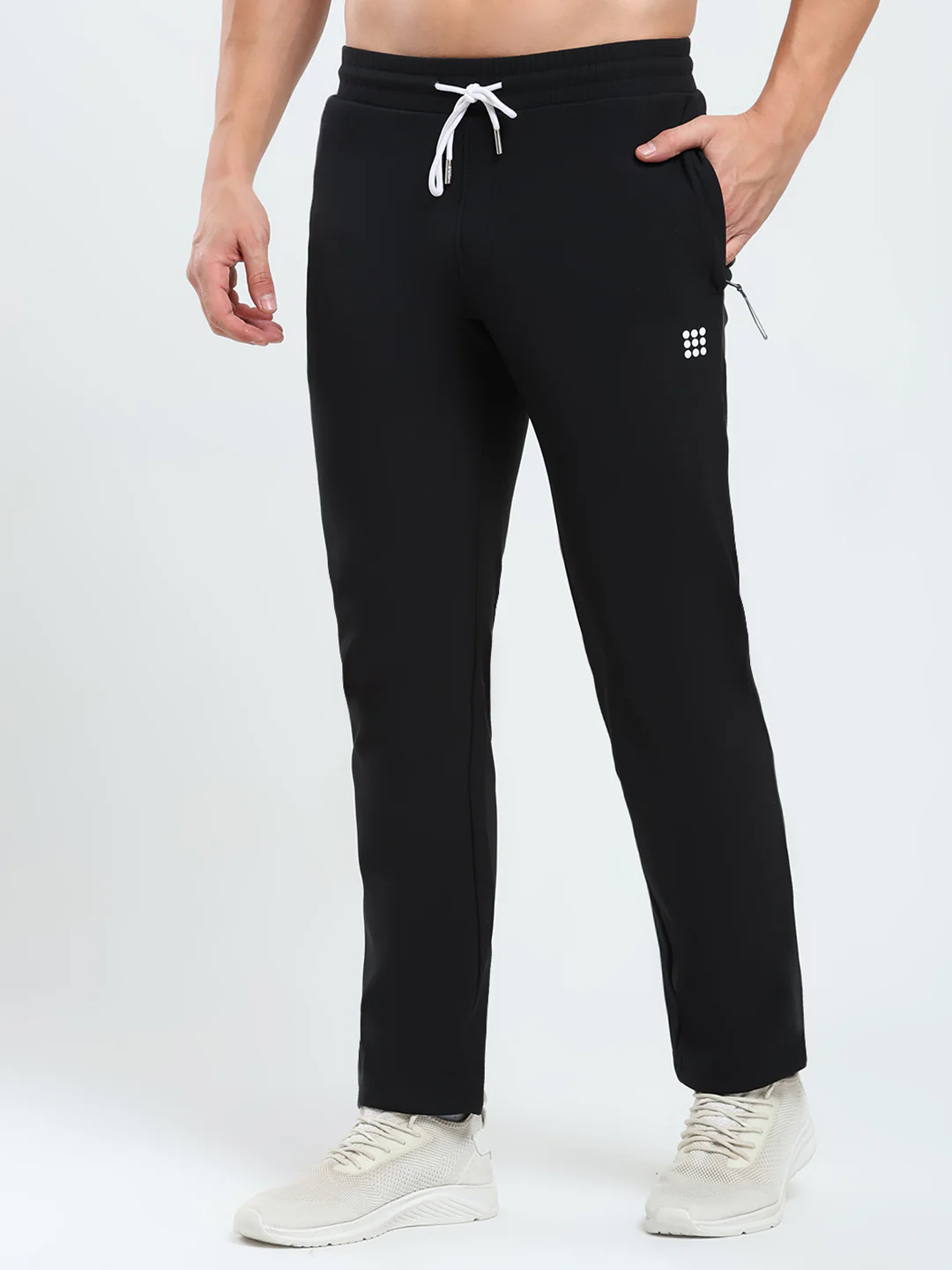 Rock.it Men Black Solid Mock Neck Full Sleeve Winter Tracksuit - Image 7