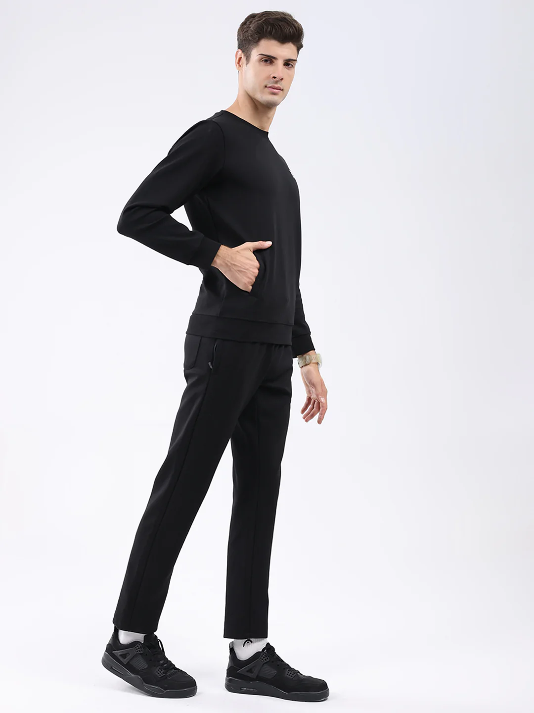 Rock.it Men Black Solid Round Neck Full Sleeve Winter Tracksuit - Image 4