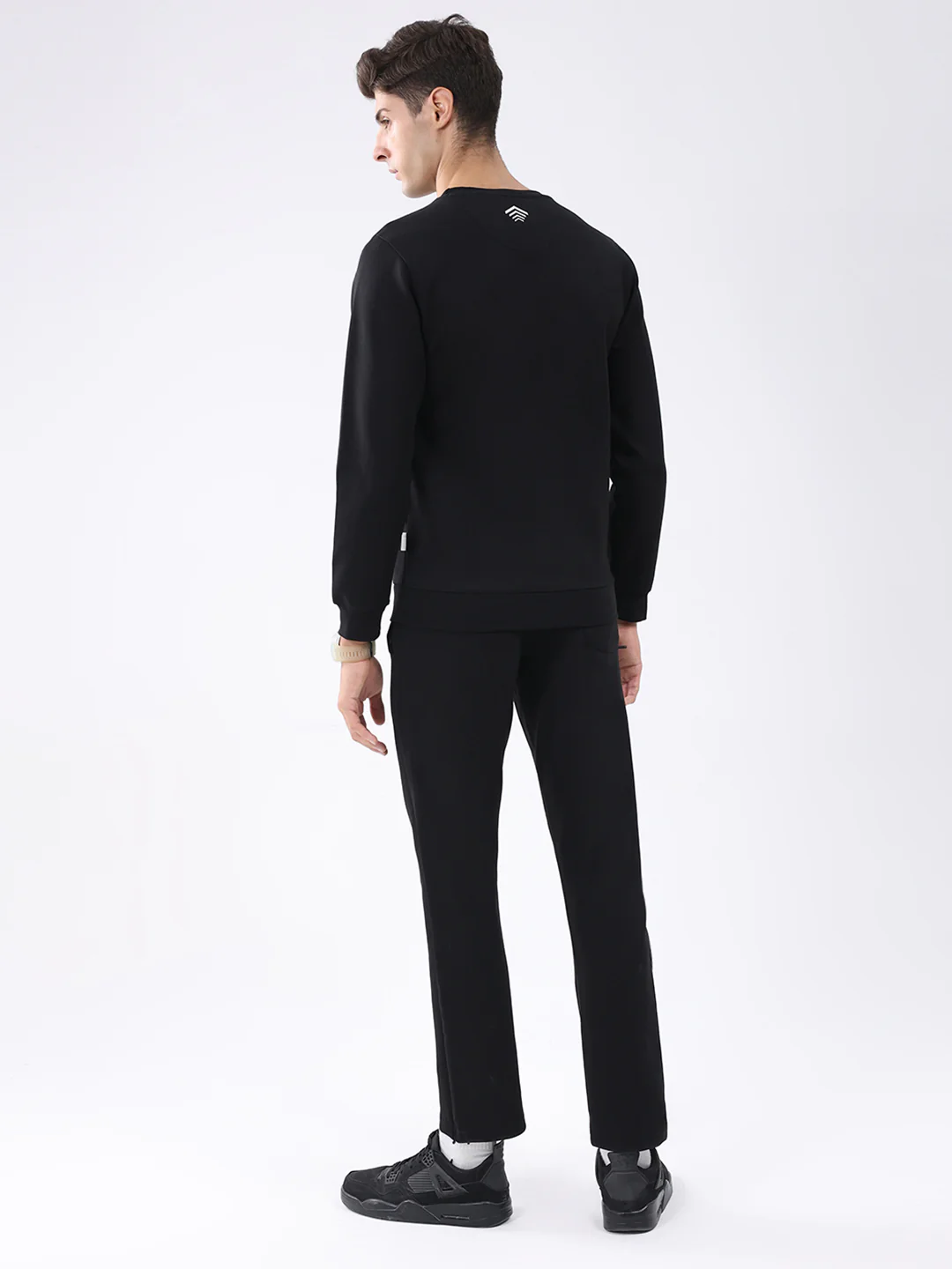 Rock.it Men Black Solid Round Neck Full Sleeve Winter Tracksuit - Image 5