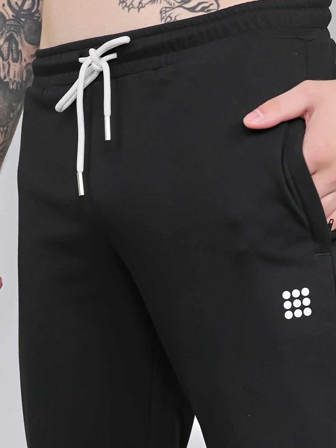 Rock.it Men Black Solid Smart Fit Lower - Image 5